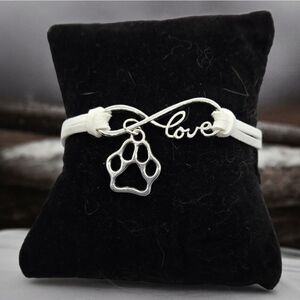 Paw Print 🐾 Dog Mom 🐾 Cat Lady Pet Lover Charm Bracelet White Faux Leather NEW